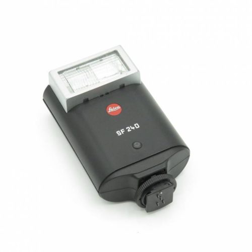 Leica SF24D Flash