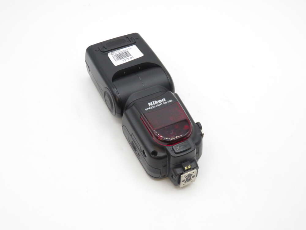 IMG_2401 Nikon Speedlight SB-900 camera flash unit on a white background.