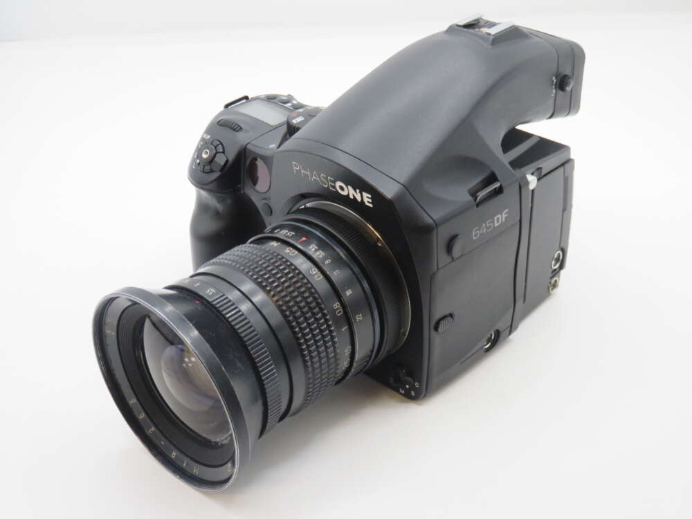IMG_2858 A Phase One 645 DF camera with a wide-angle lens.